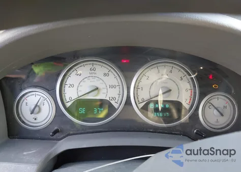 2009 Chrysler Town & Country Lx from USA, damaged, VIN 2A8HR44E09R526825